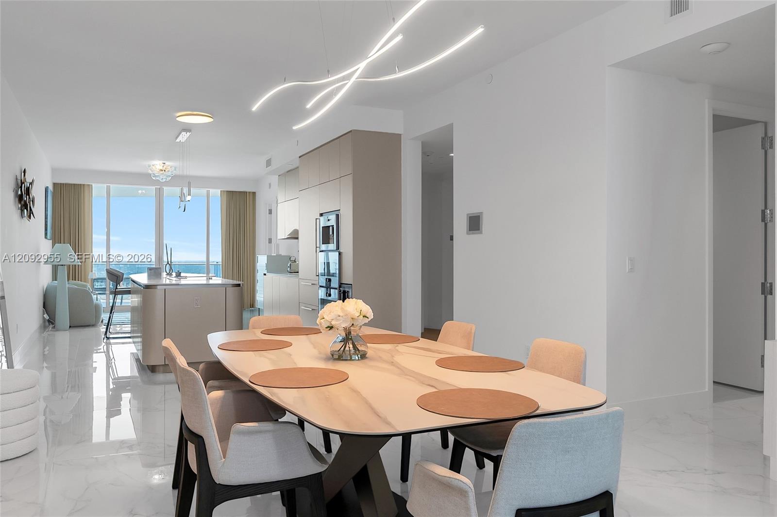 16901 Collins Avenue gallery image #25