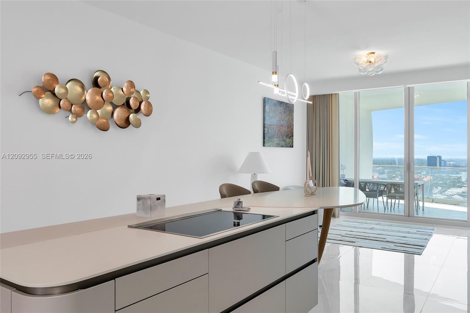 16901 Collins Avenue gallery image #32