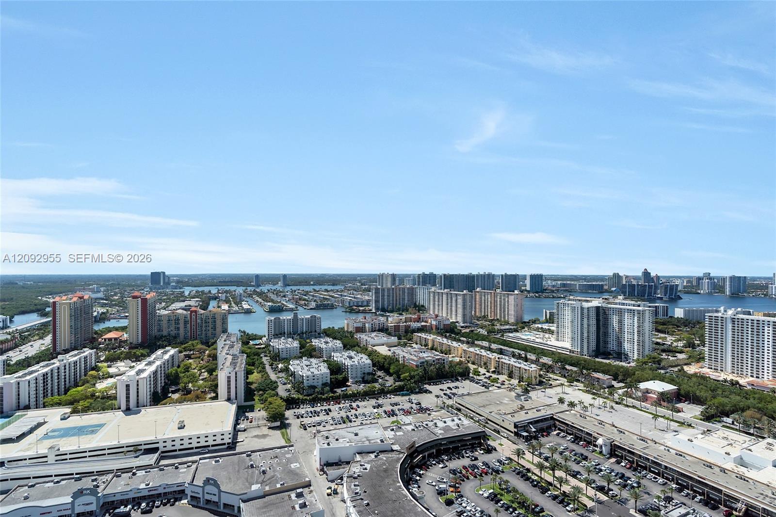 16901 Collins Avenue gallery image #43