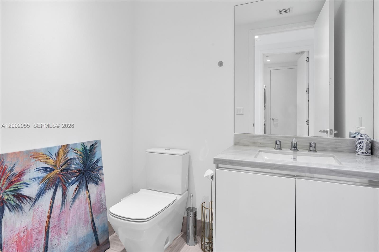 16901 Collins Avenue gallery image #51