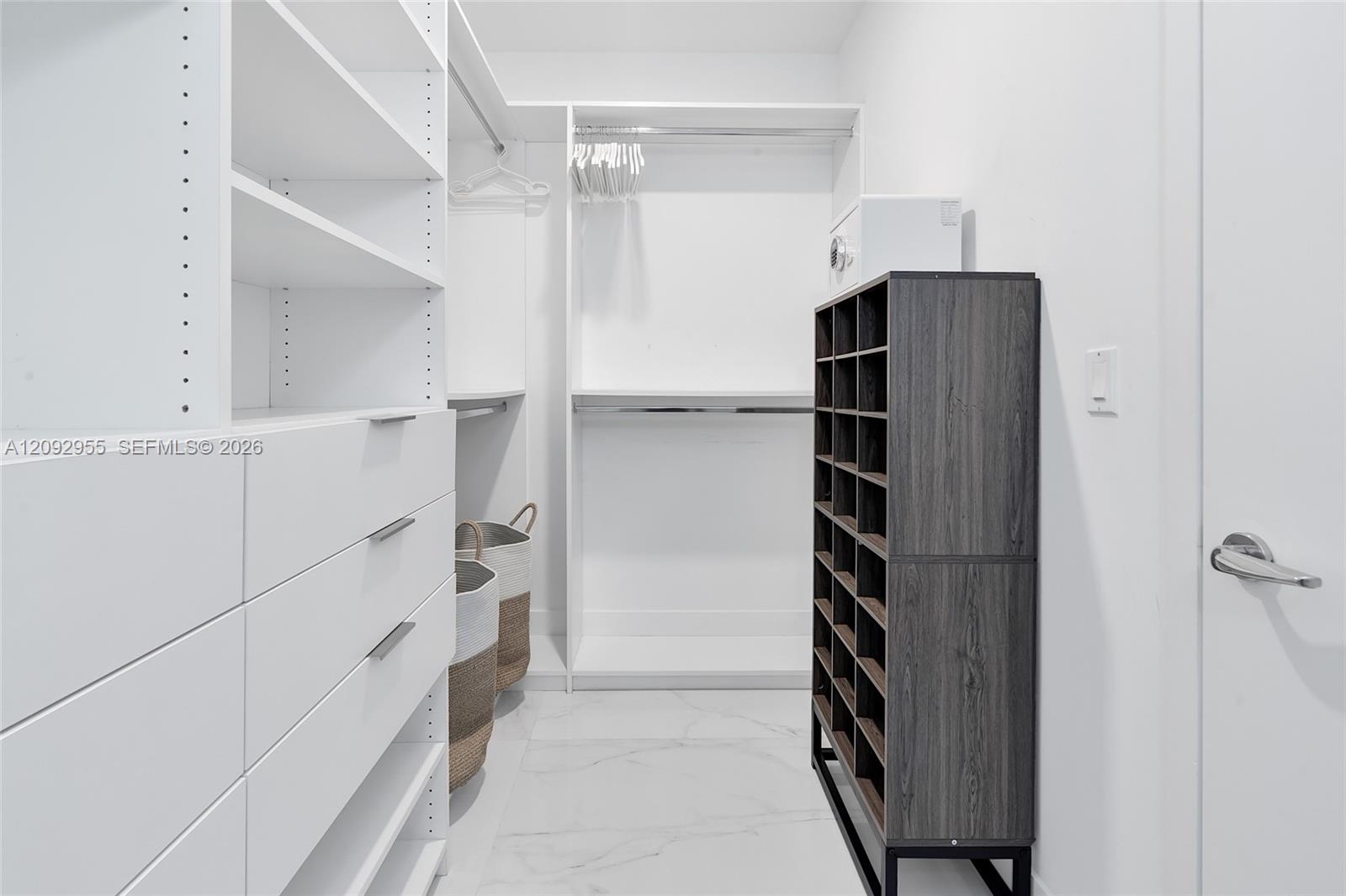 16901 Collins Avenue gallery image #61
