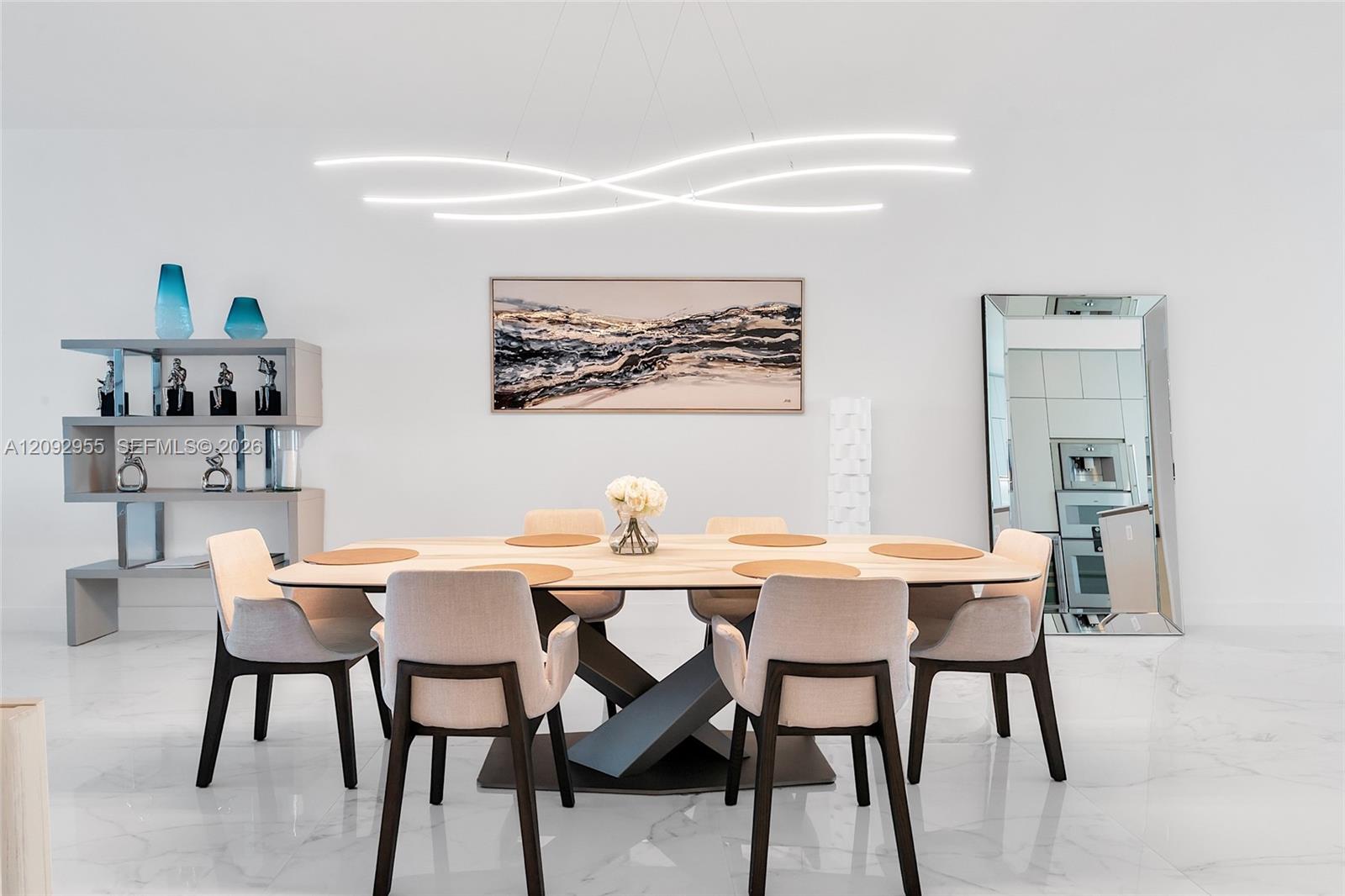 16901 Collins Avenue gallery image #9