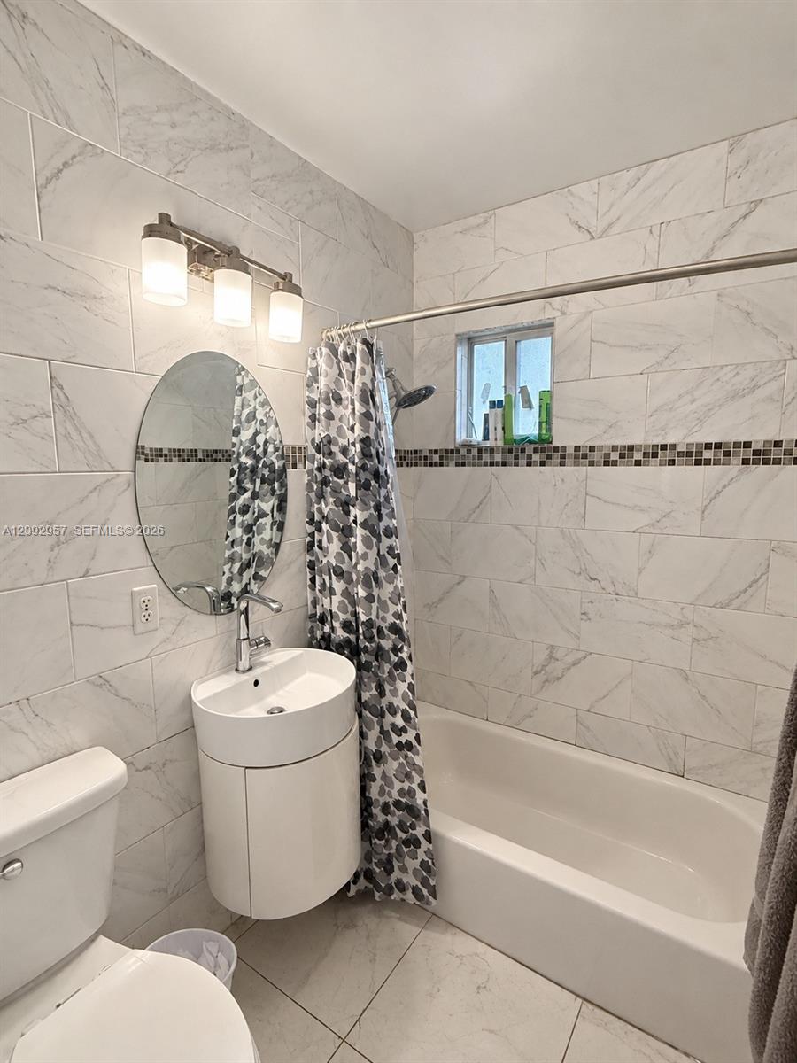 2315 NW 35th Street