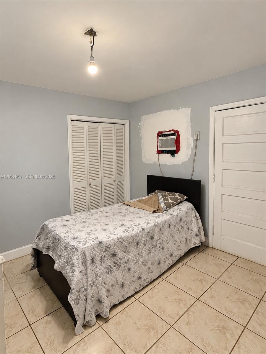 2315 NW 35th Street
