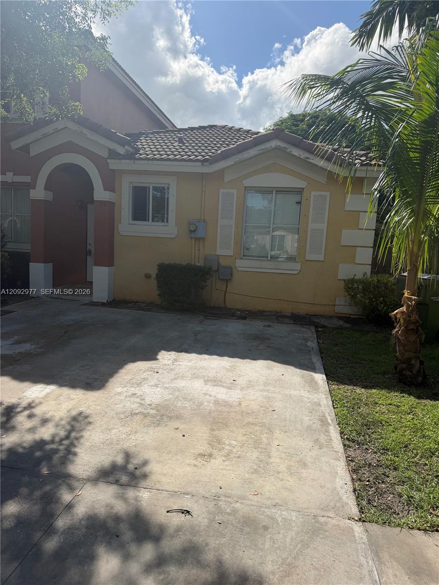124 SW 16th Avenue