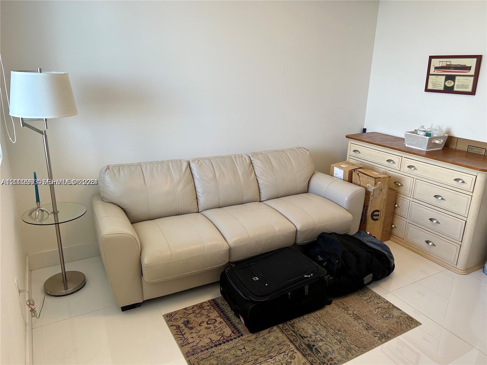 600 NE 27th Street