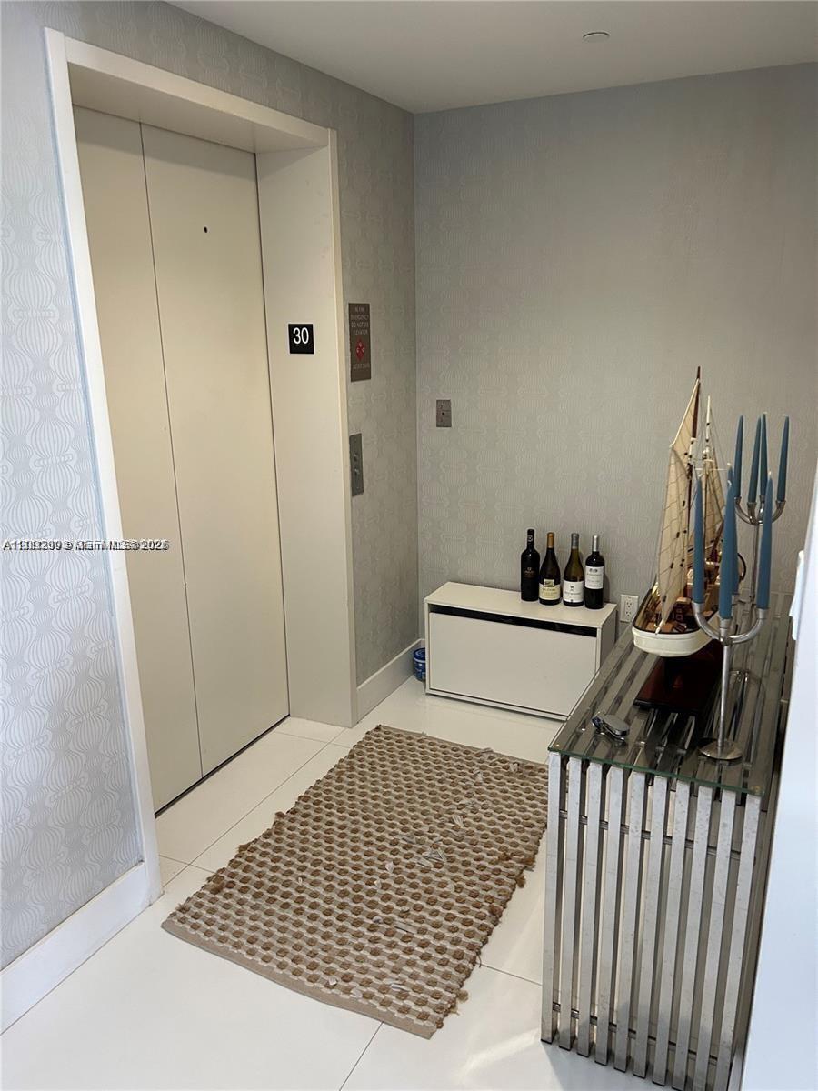600 NE 27th Street
