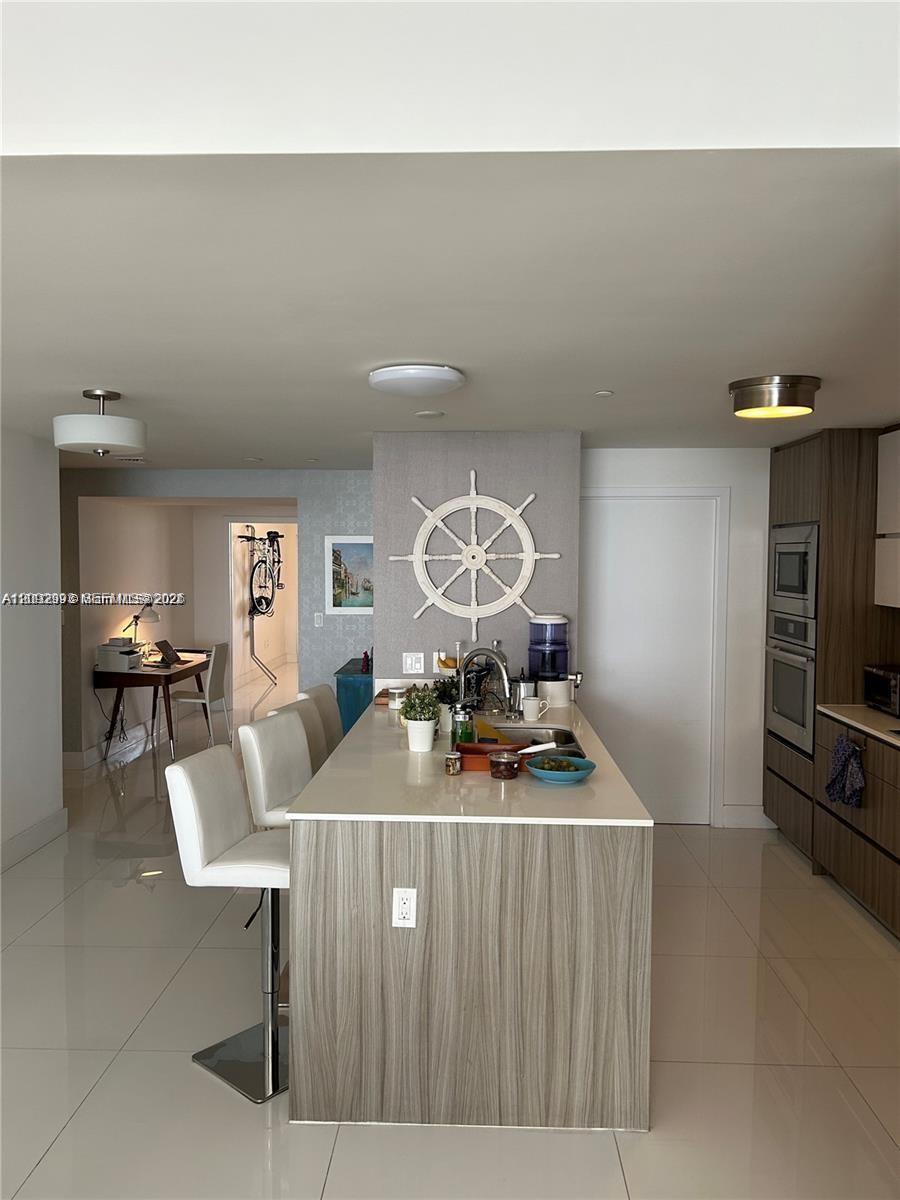 600 NE 27th Street