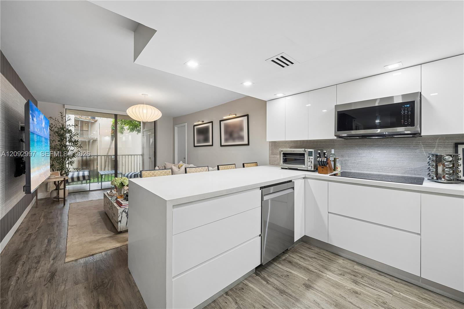 14601 N Kendall Drive