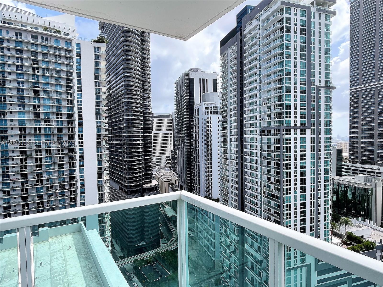 1250 S Miami Avenue gallery image #2
