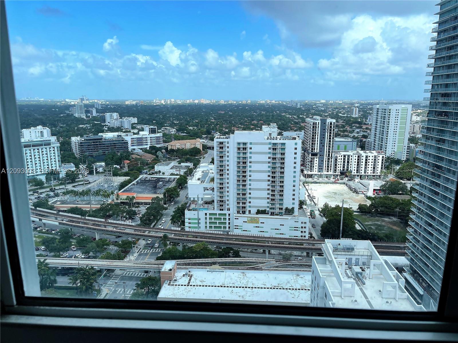 1250 S Miami Avenue gallery image #6