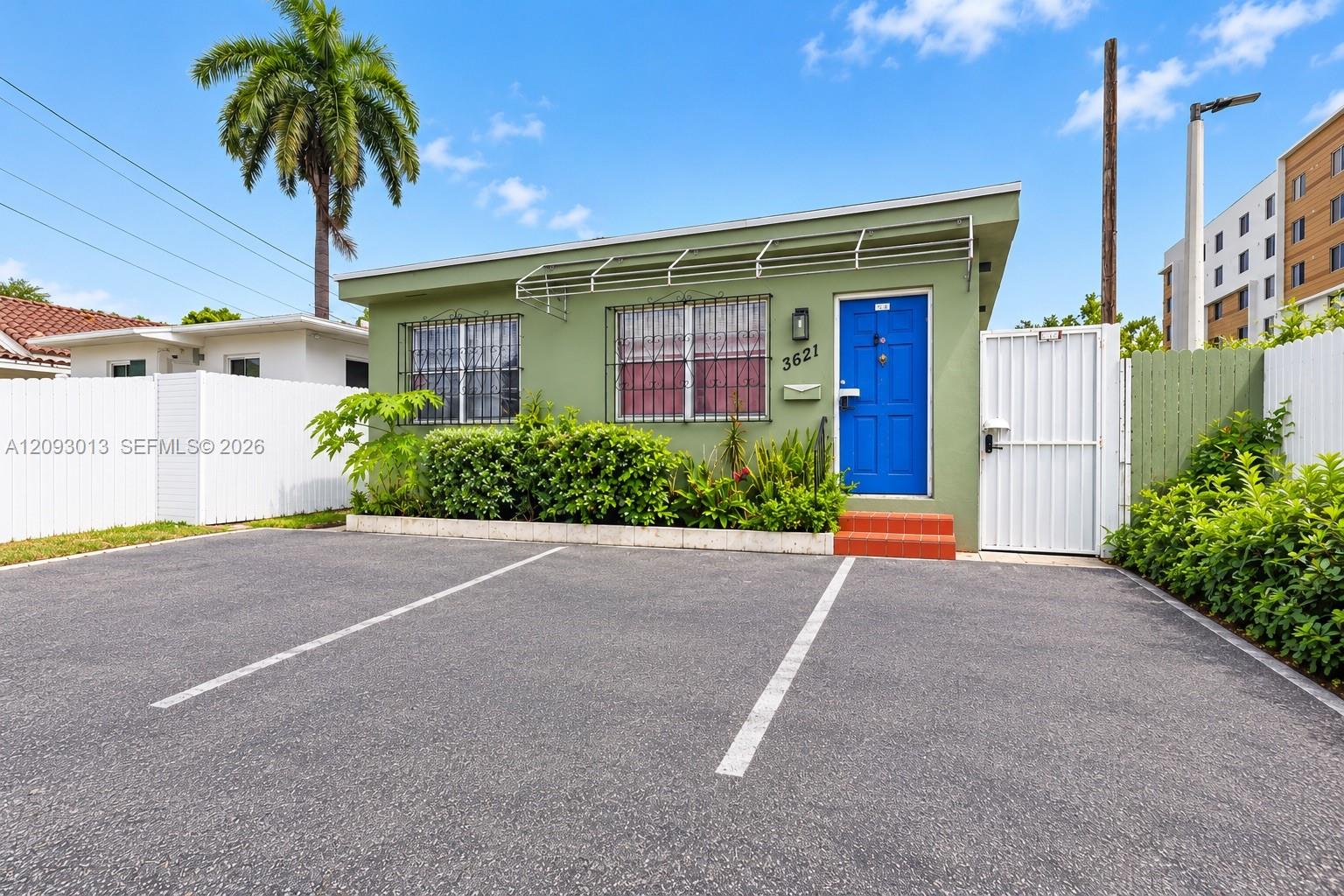 3621 NW 23rd Avenue