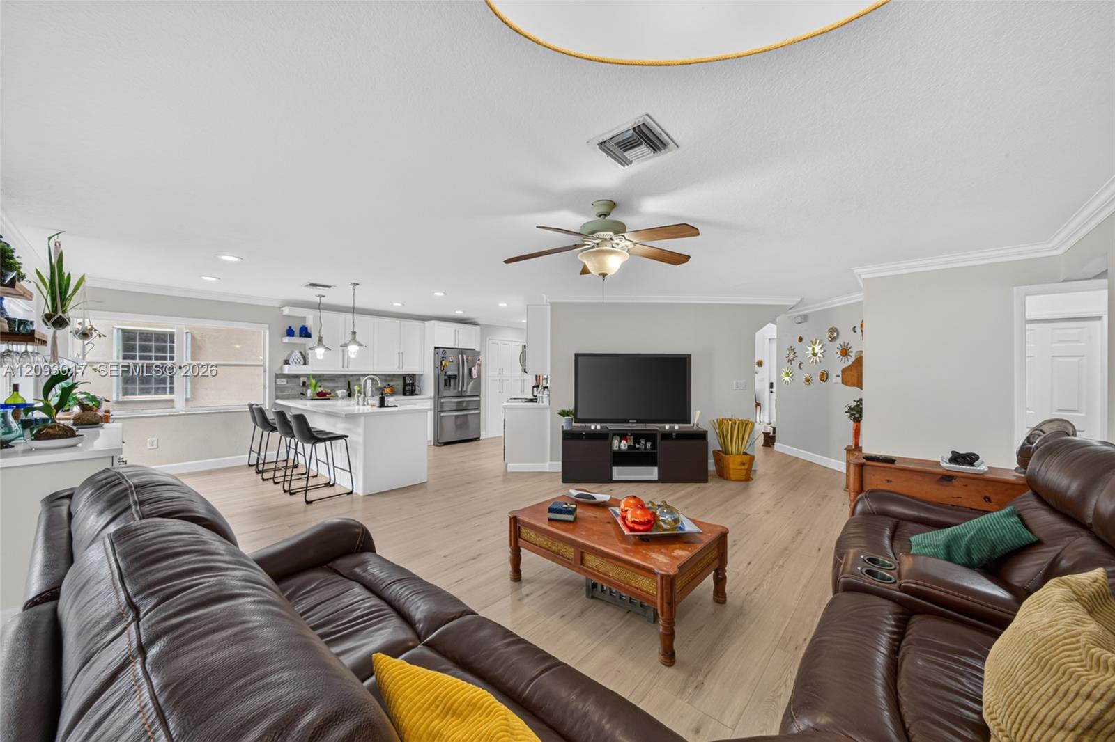 16424 Sapphire Place gallery image #25