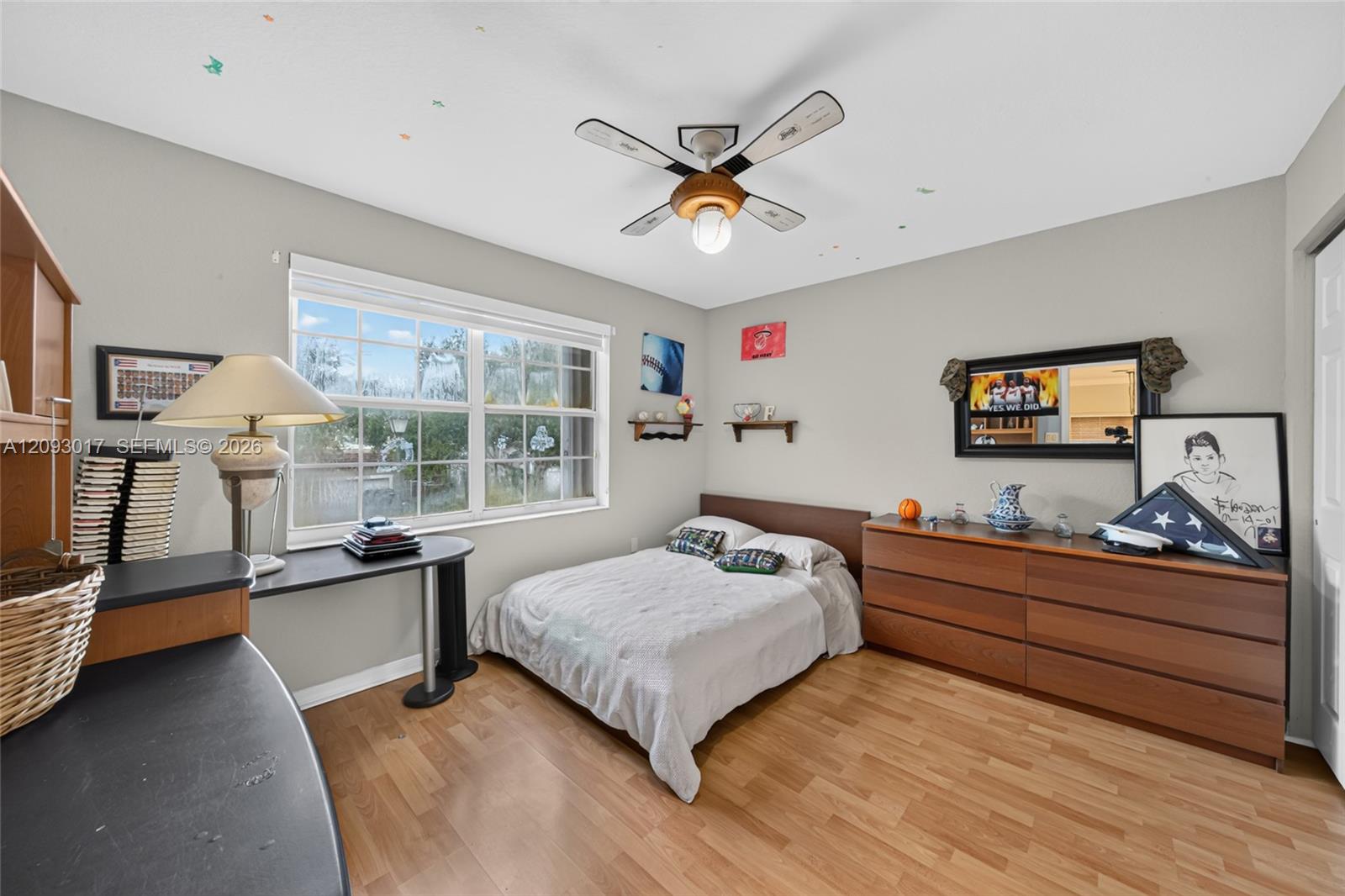 16424 Sapphire Place gallery image #52