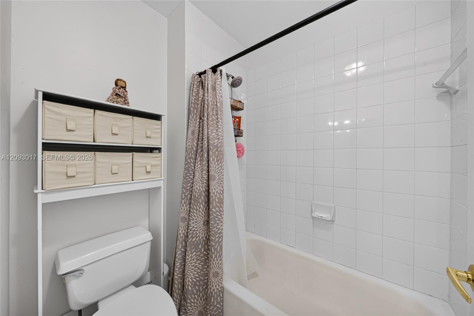 16424 Sapphire Place gallery image #55