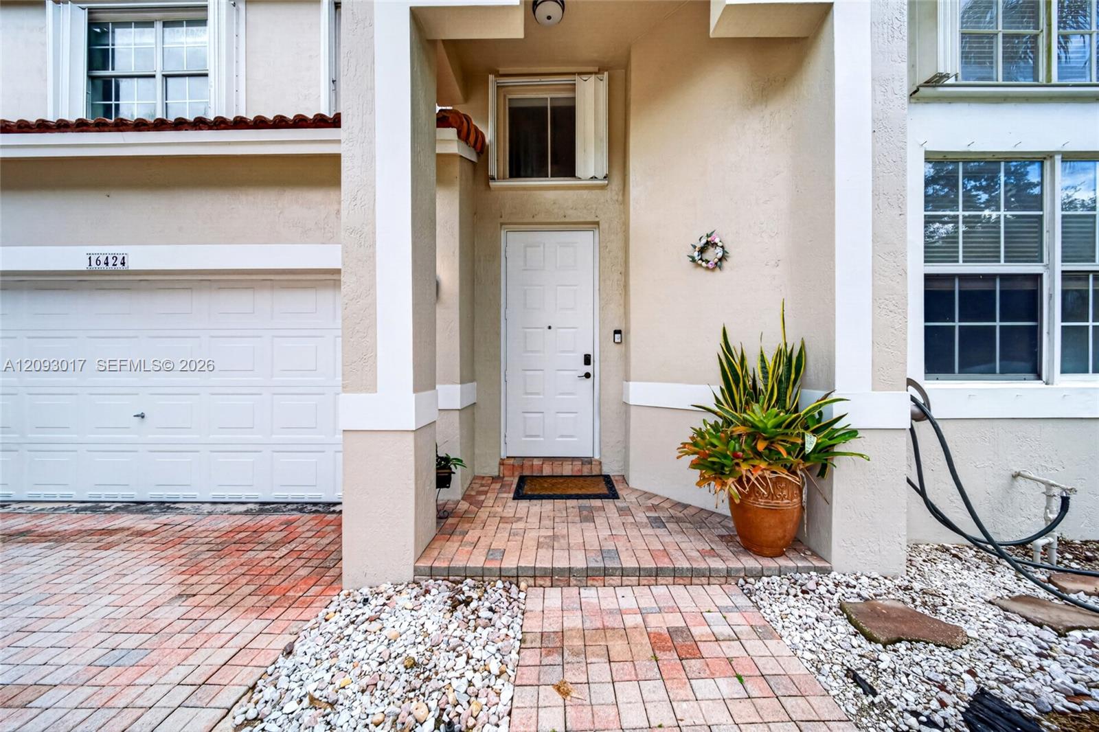 16424 Sapphire Place gallery image #9