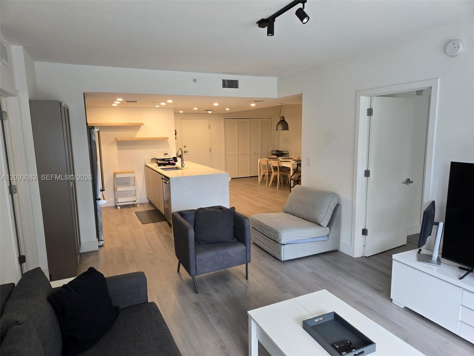 13800 Highland Drive