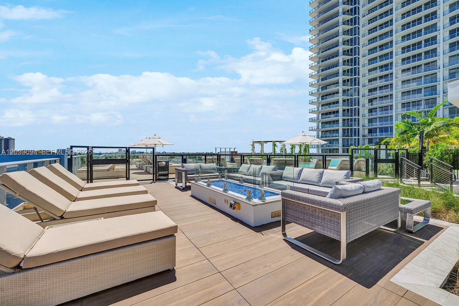 220 Lake Shore Drive