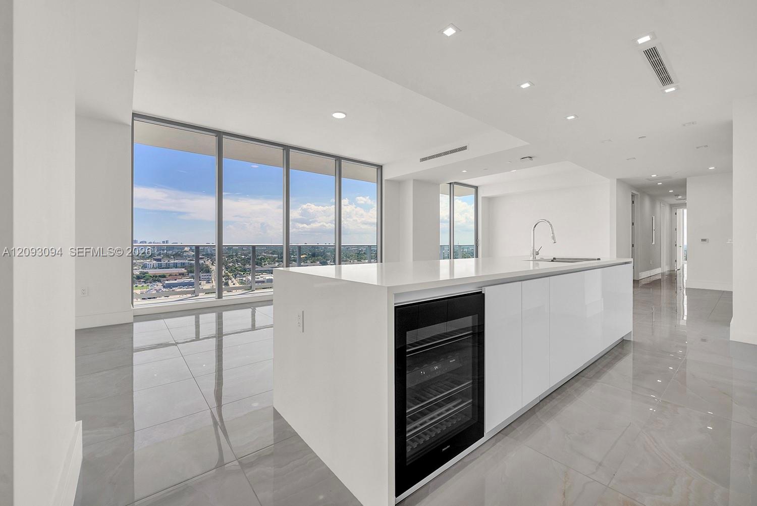 220 Lake Shore Drive