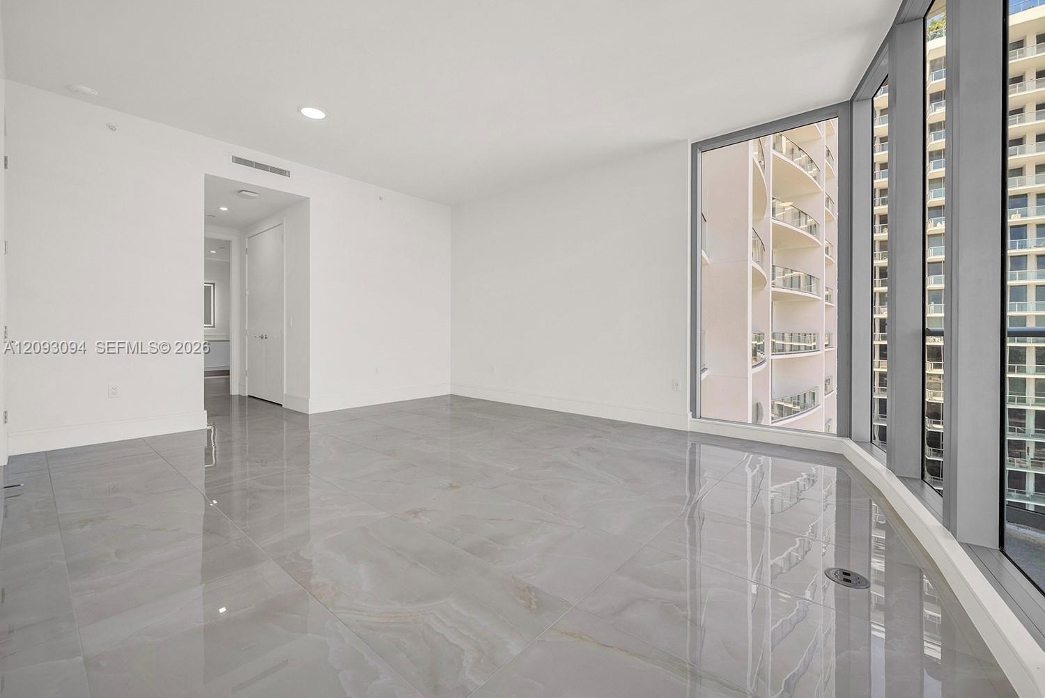 220 Lake Shore Drive