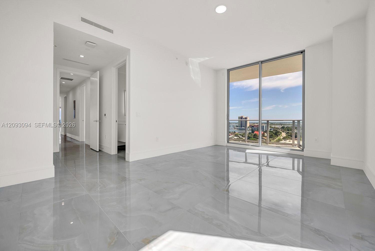220 Lake Shore Drive