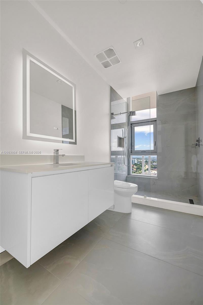 220 Lake Shore Drive