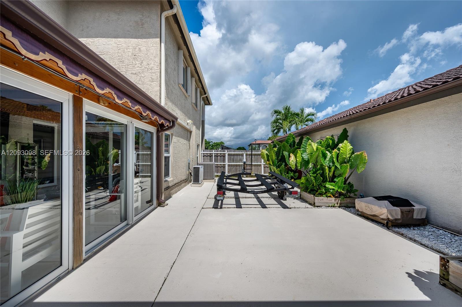 12028 SW 133rd Terrace gallery image #17