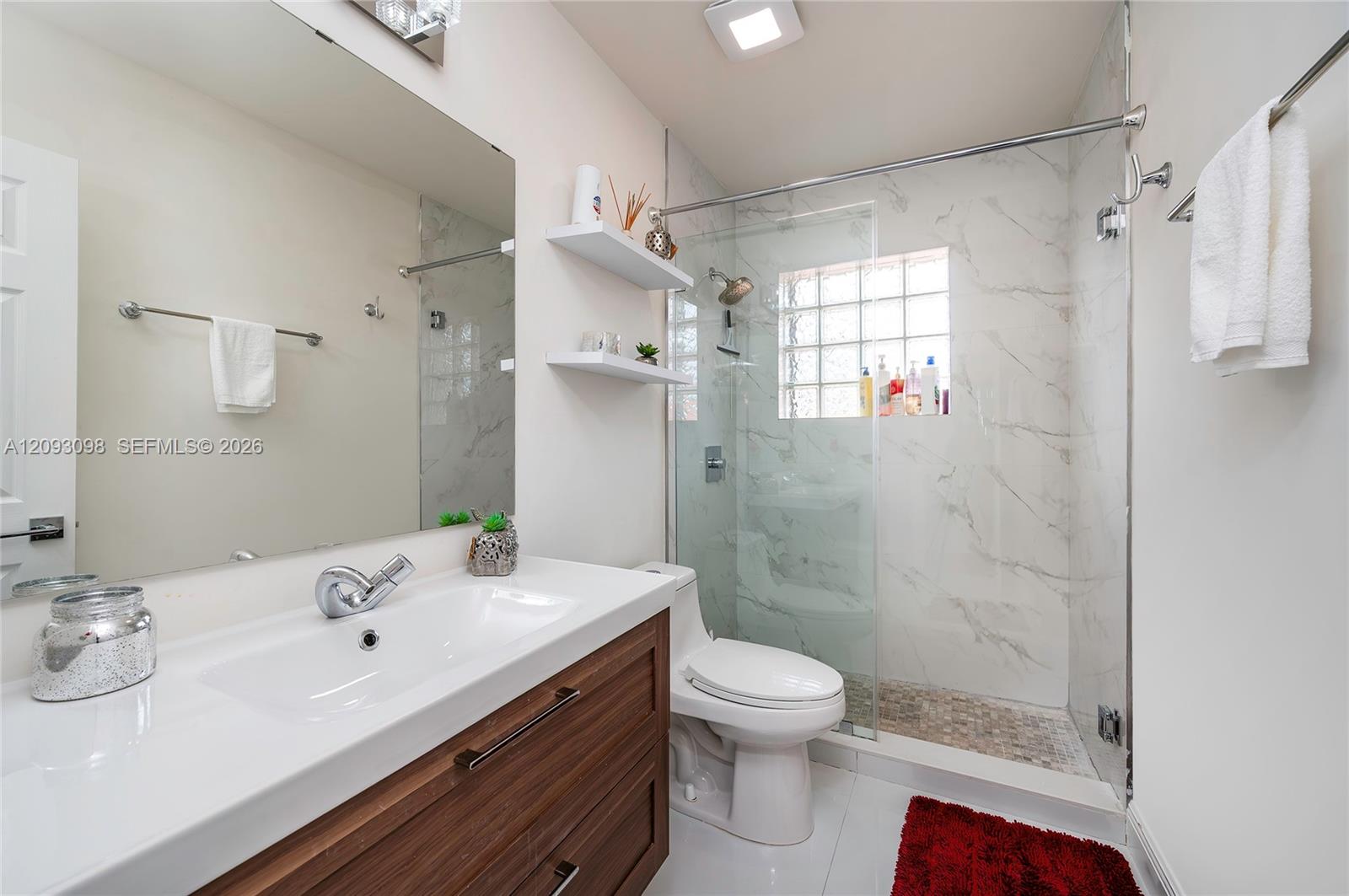 12028 SW 133rd Terrace gallery image #39