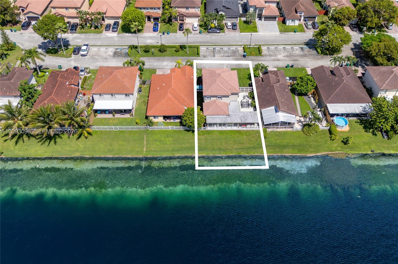 12028 SW 133rd Terrace gallery image #5