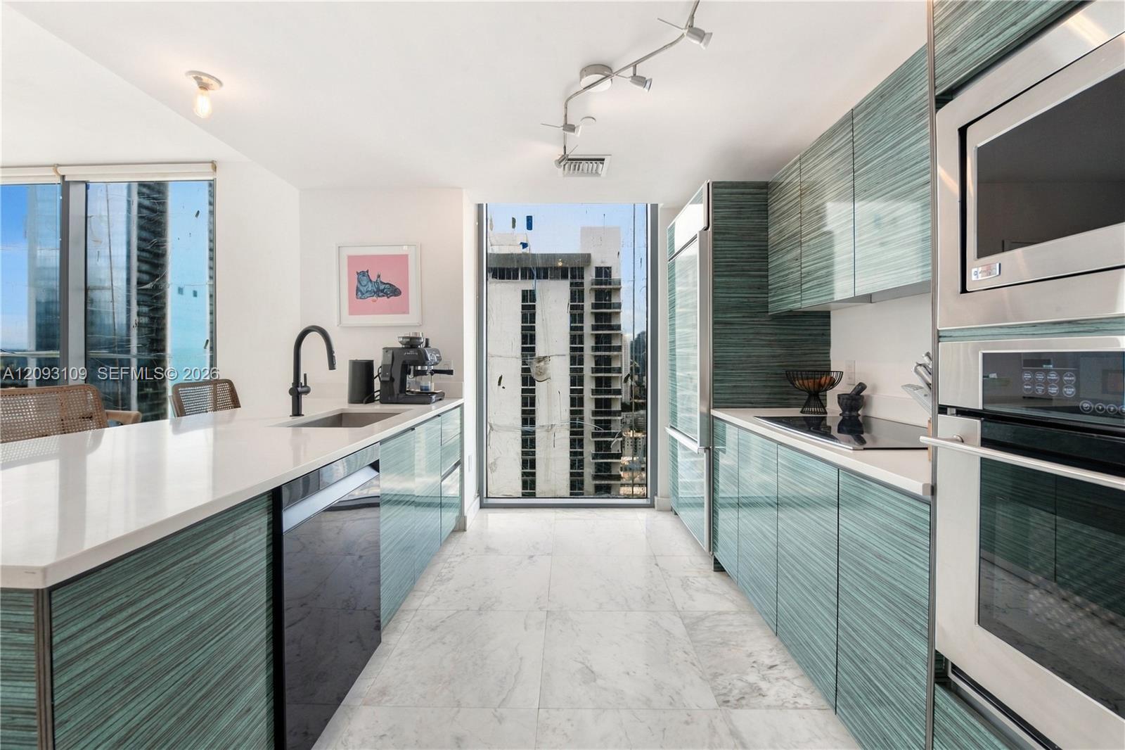460 NE 28th Street