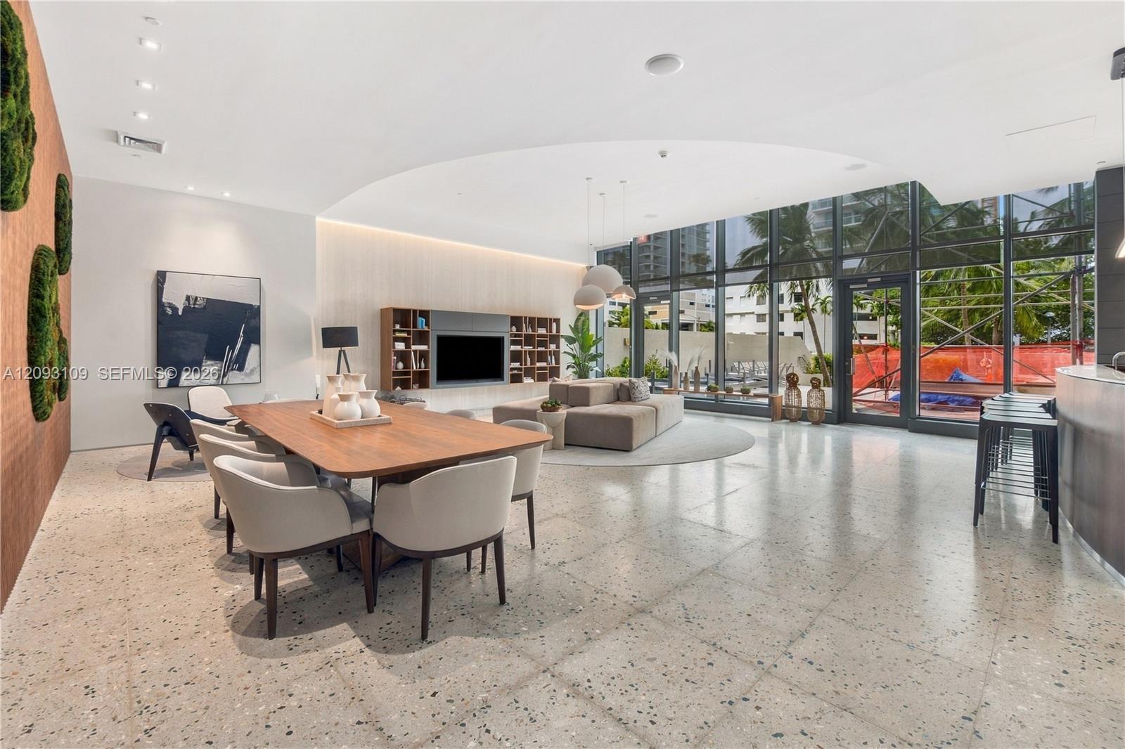 460 NE 28th Street