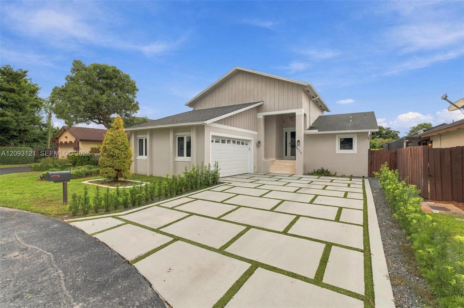 5428 SW 152nd Place Circle