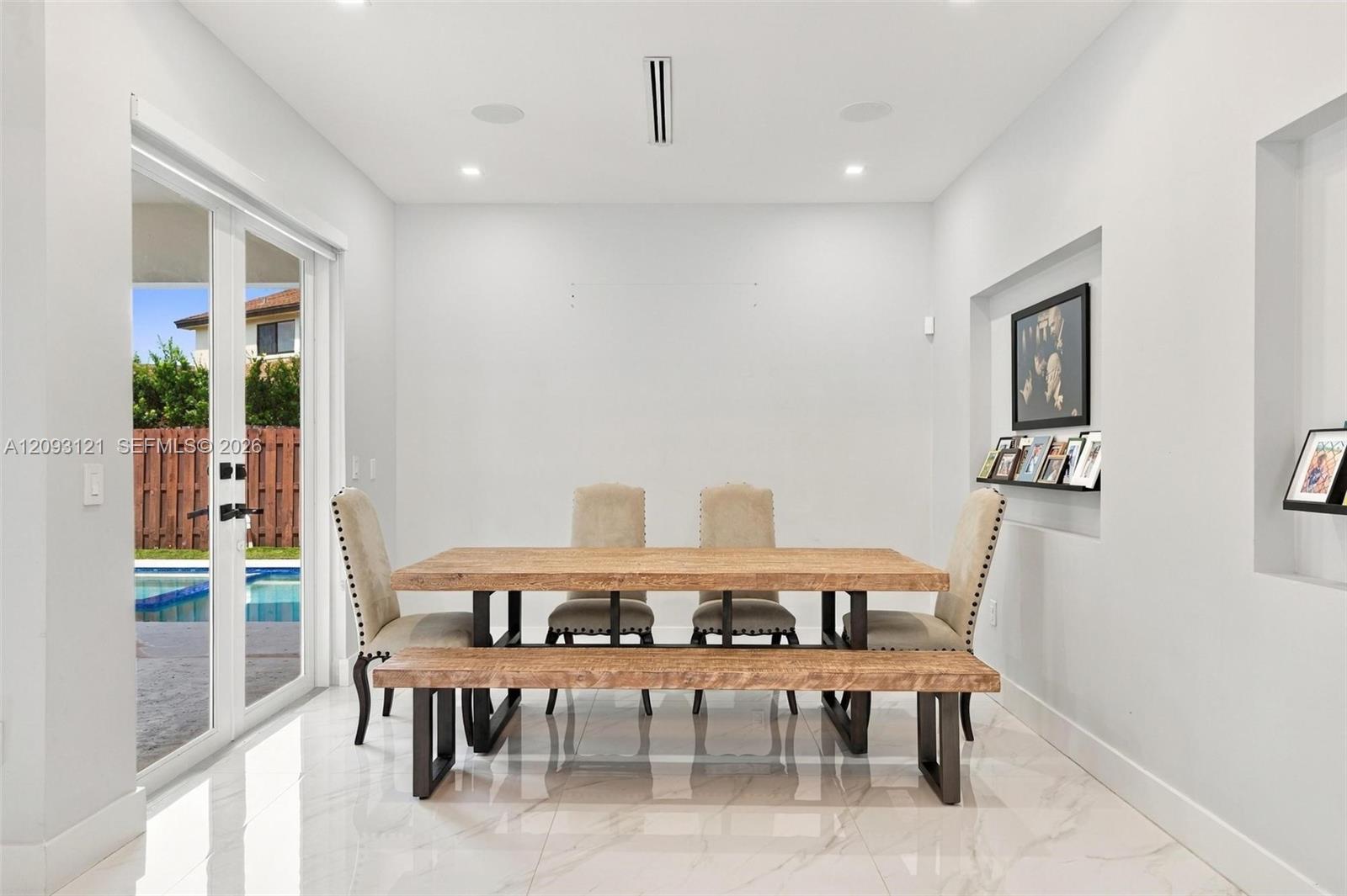 5428 SW 152nd Place Circle