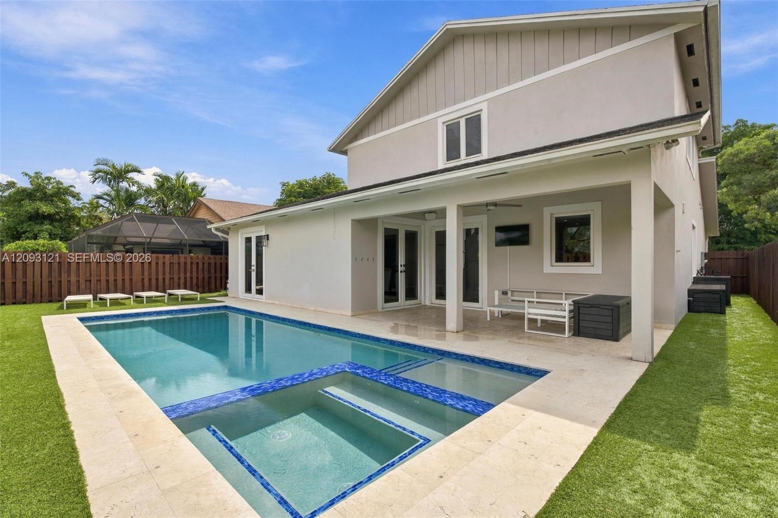 5428 SW 152nd Place Circle