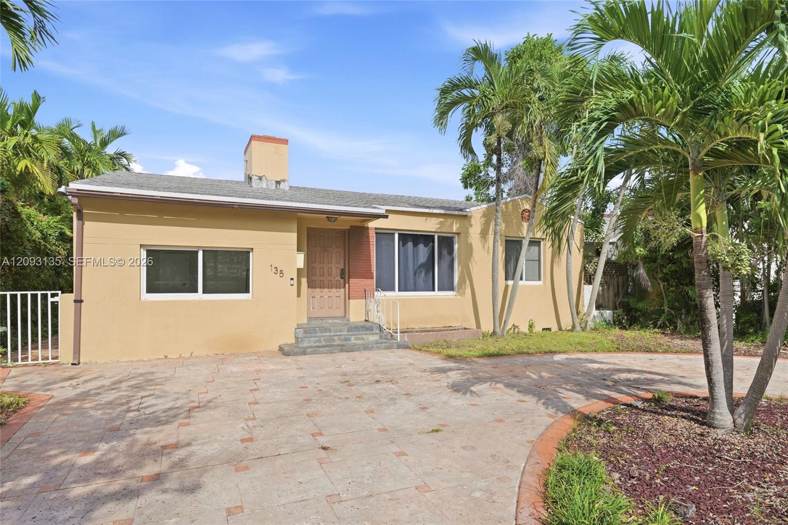 135 SW 27th Road