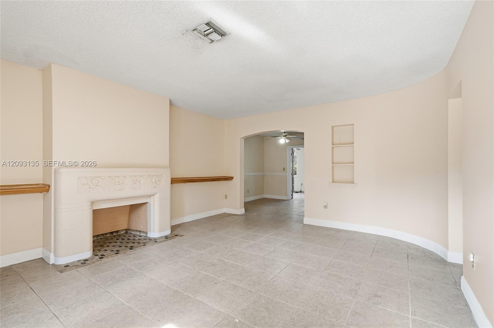 135 SW 27th Road