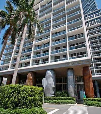 485 Brickell Avenue gallery image #1