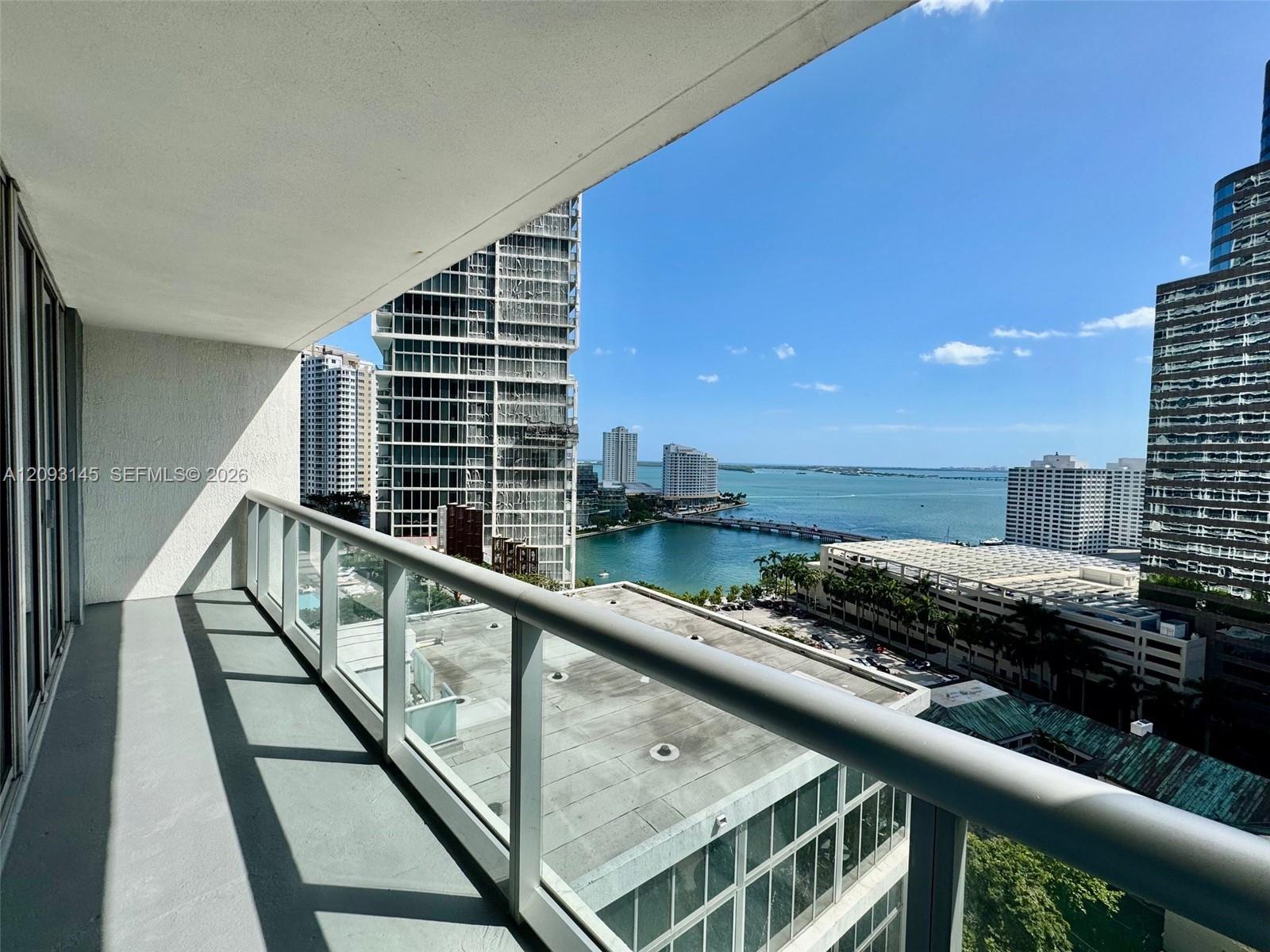 485 Brickell Avenue gallery image #9