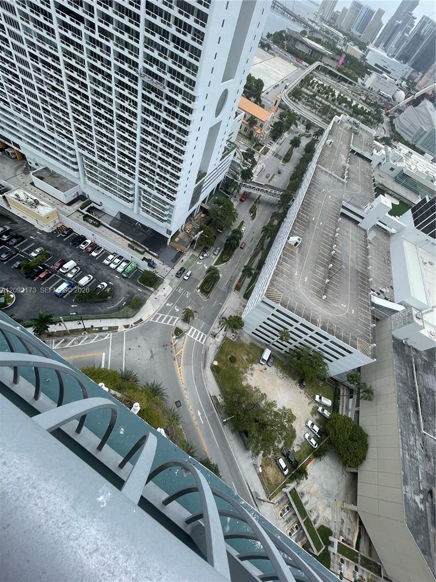 1750 N Bayshore Drive
