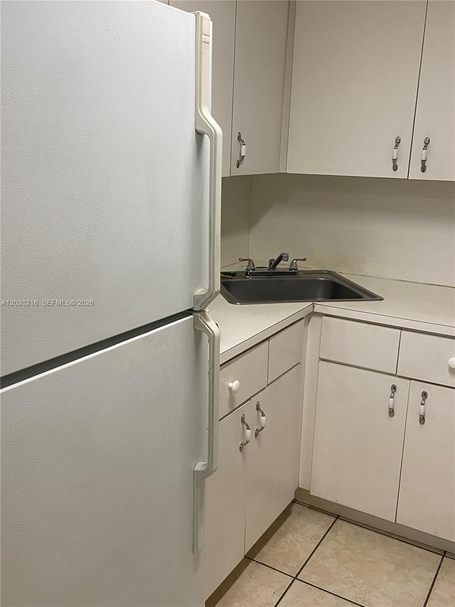 666 W 81st Street