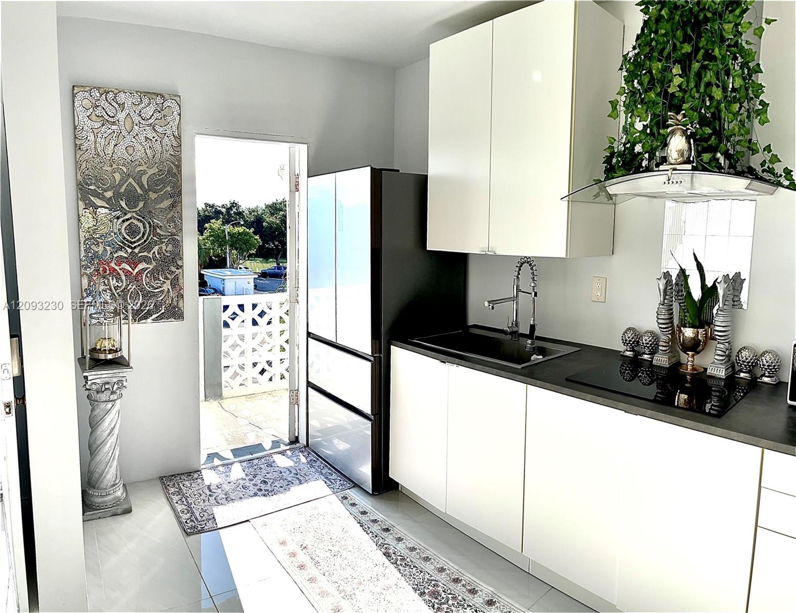 13105 Ixora Court