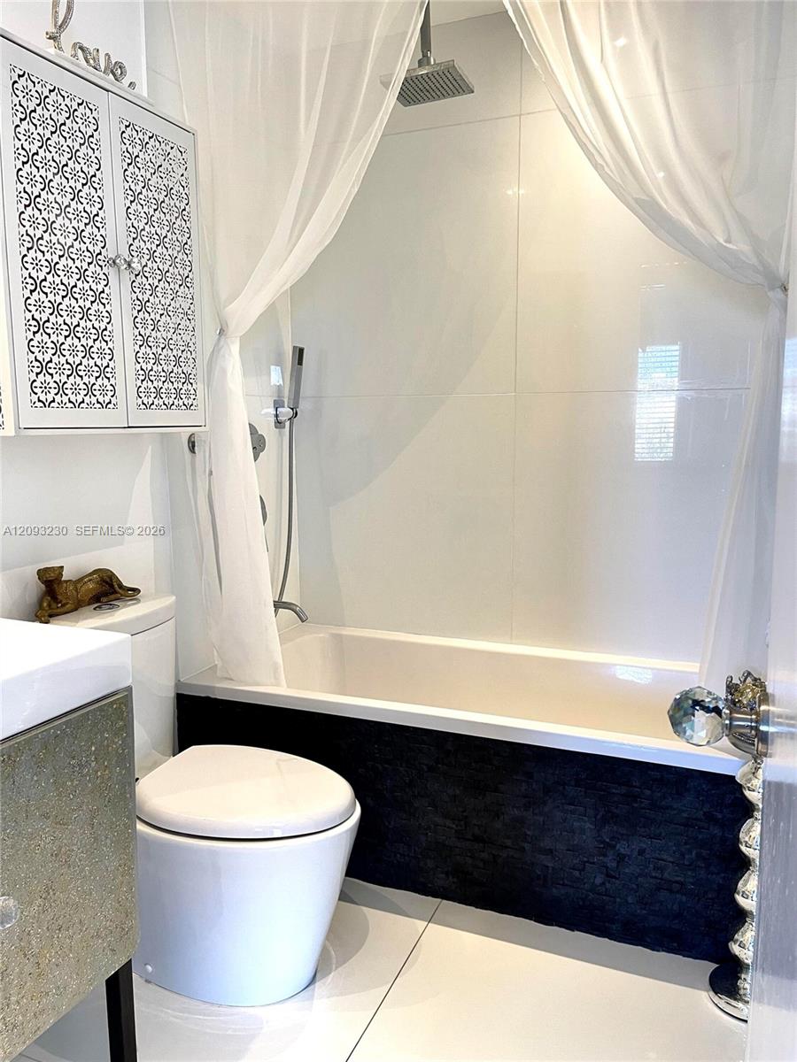 13105 Ixora Court