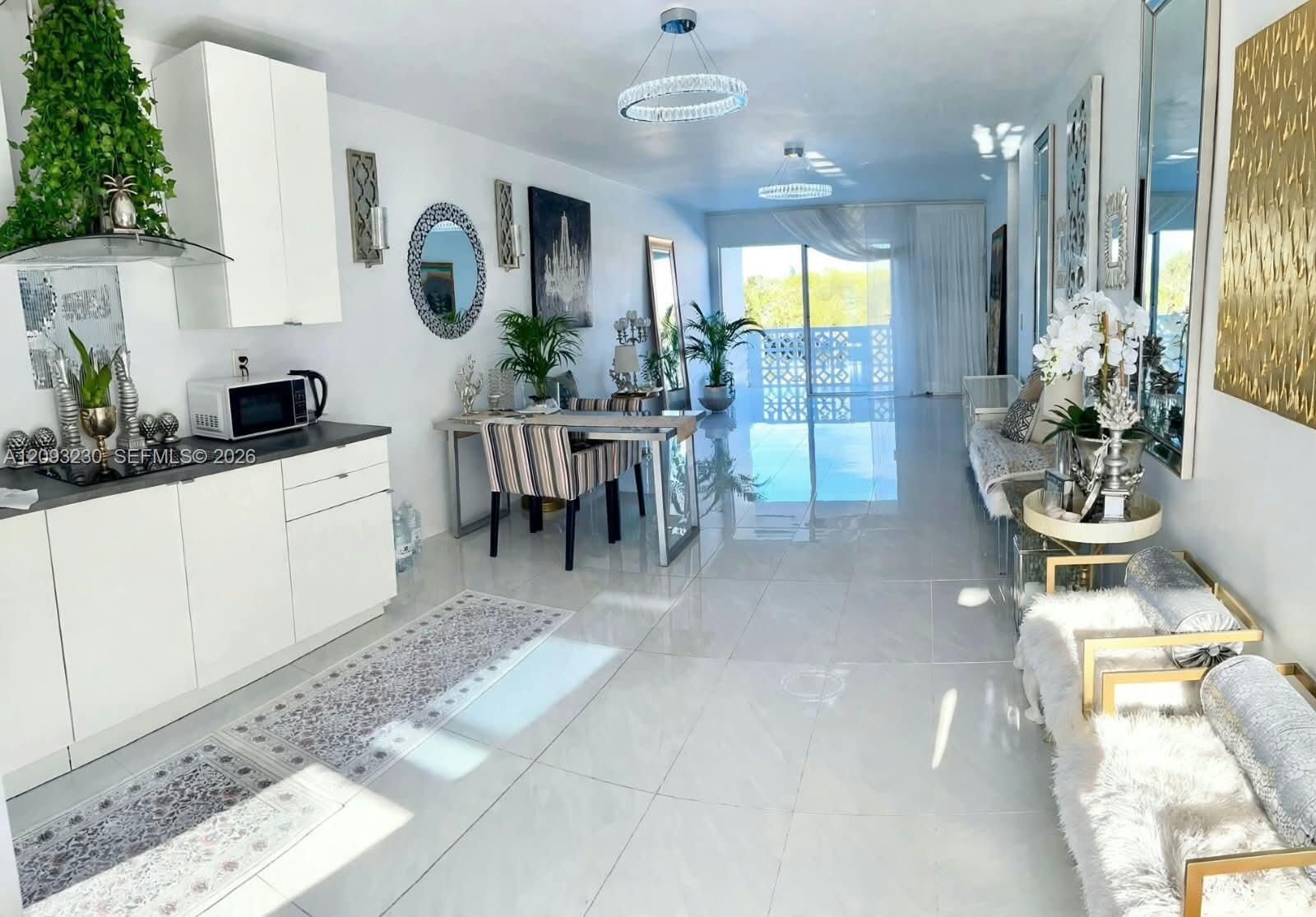 13105 Ixora Court