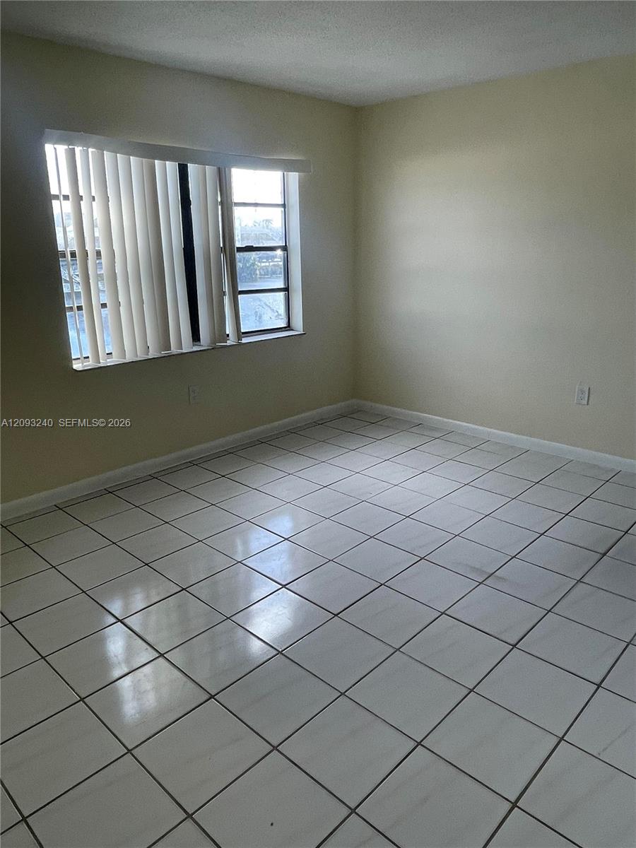 1325 W 68th Street