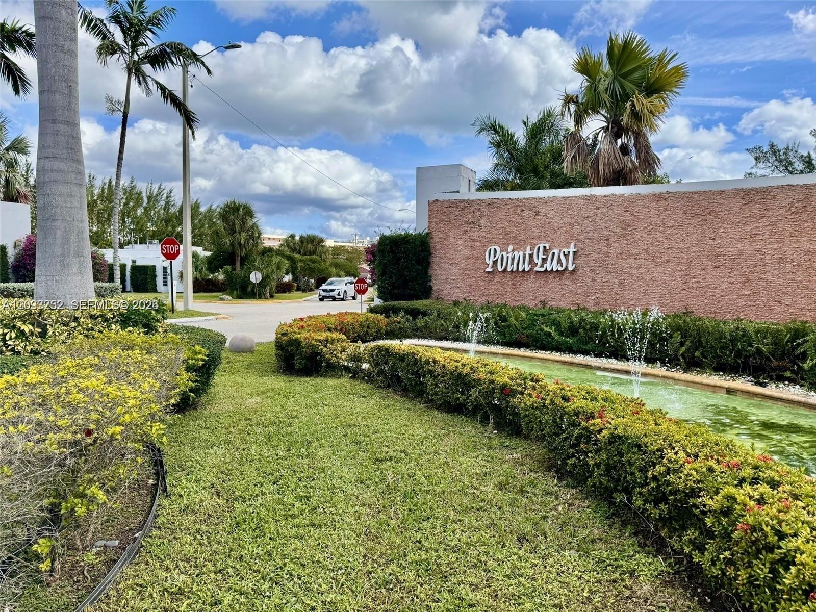 2905 Point East Drive