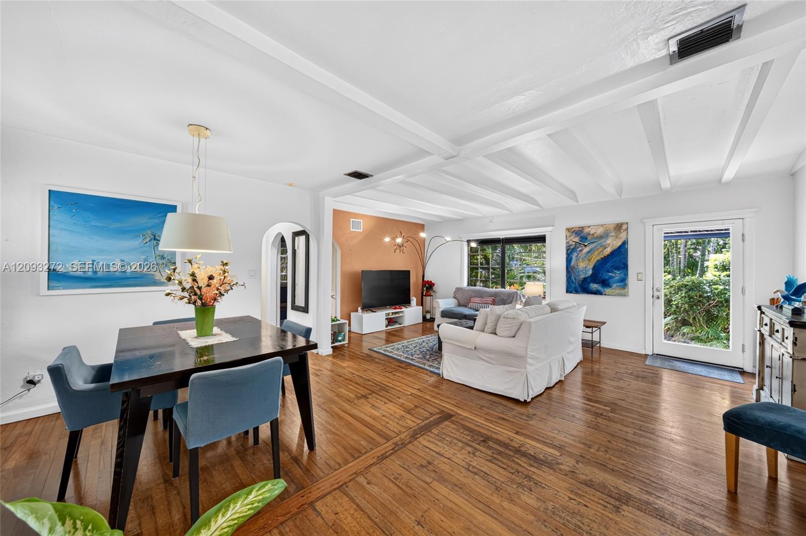 1103 NE 118th Street