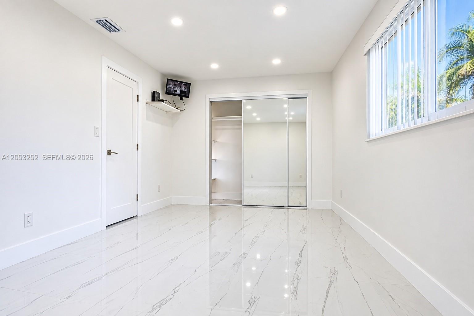 798 W 31st Street