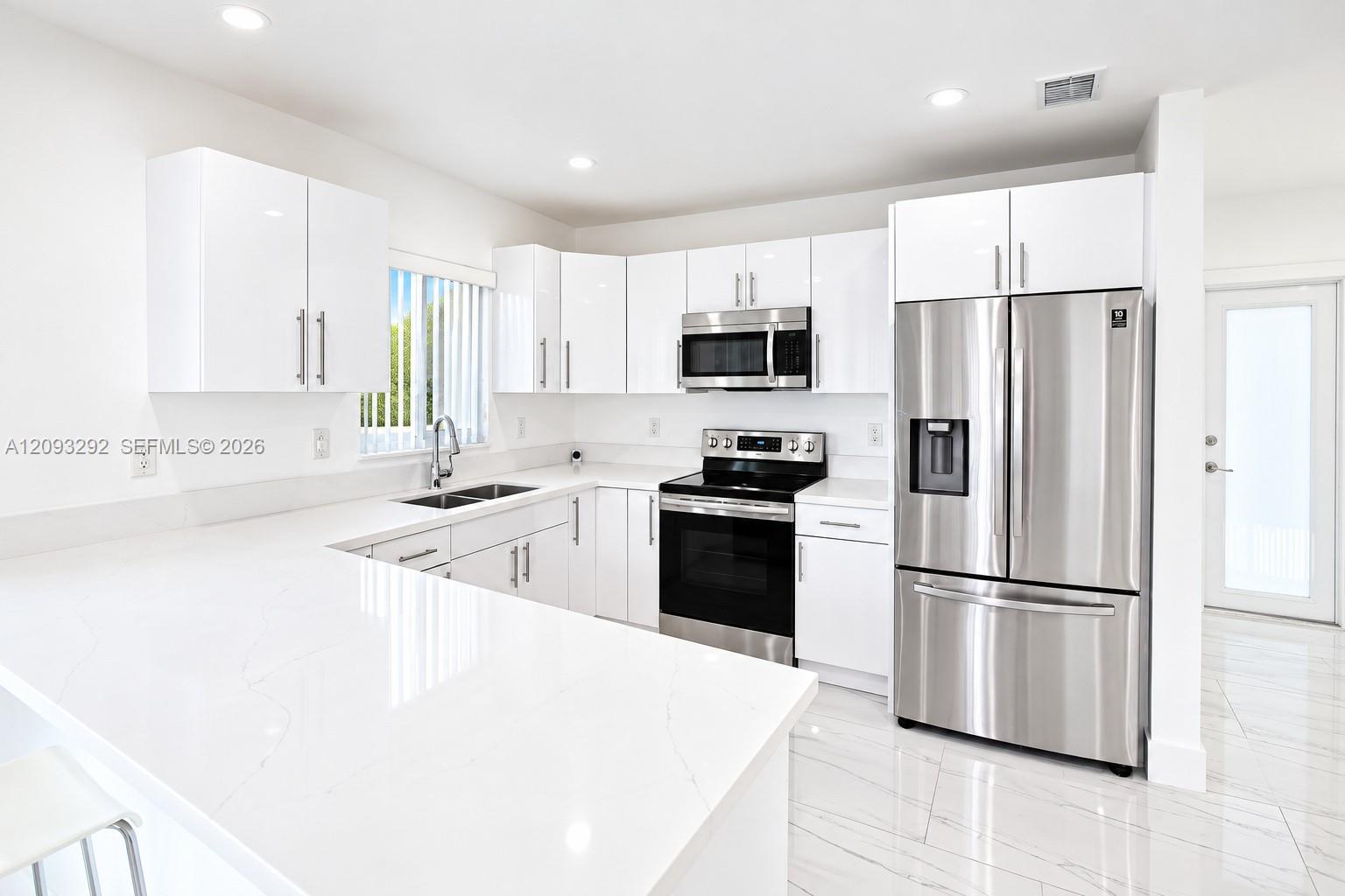 798 W 31st Street
