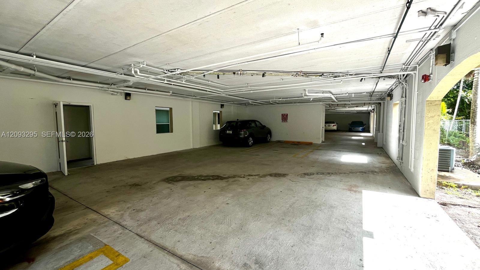 695 SW 11th Street gallery image #13