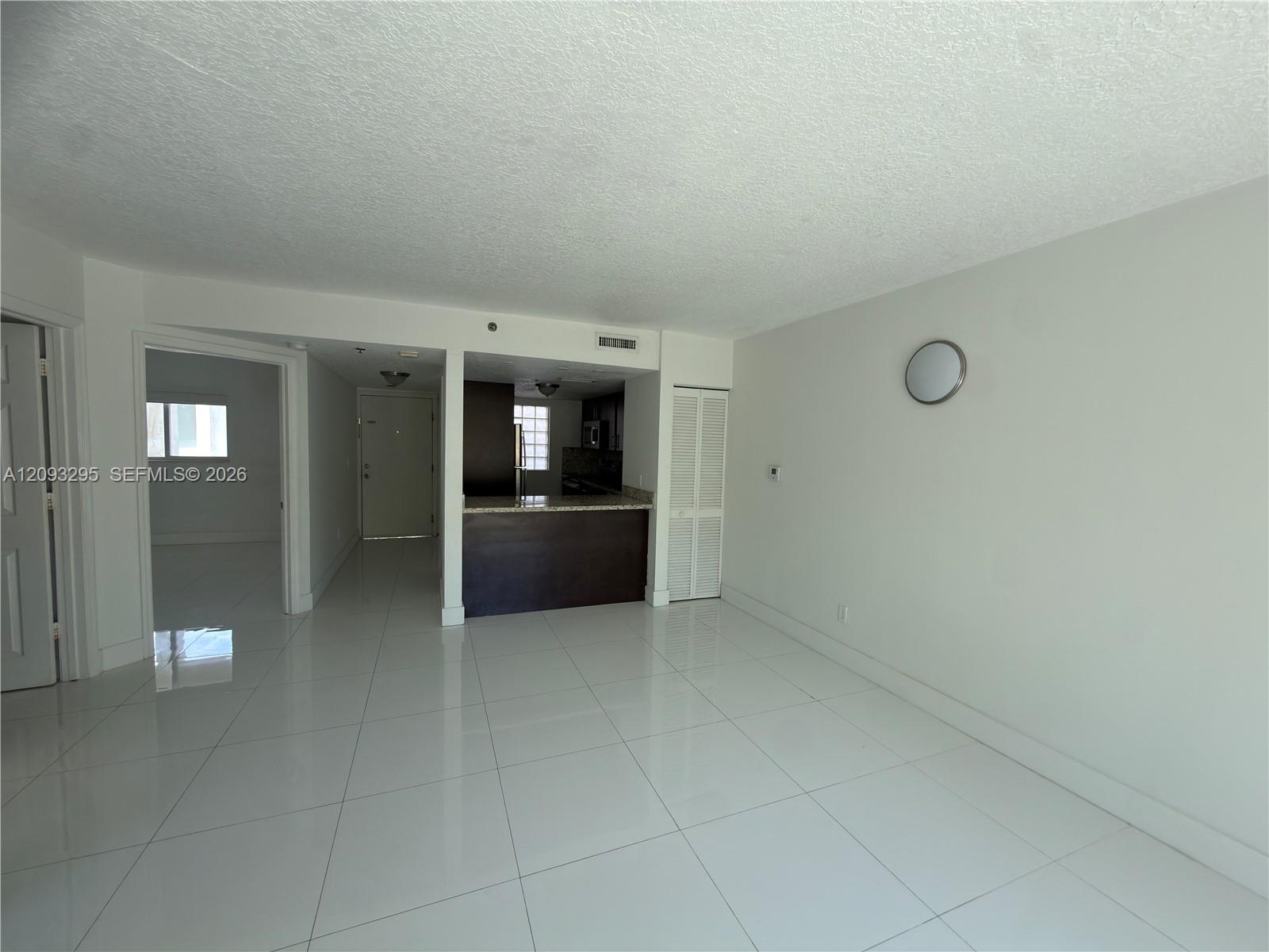 695 SW 11th Street gallery image #3